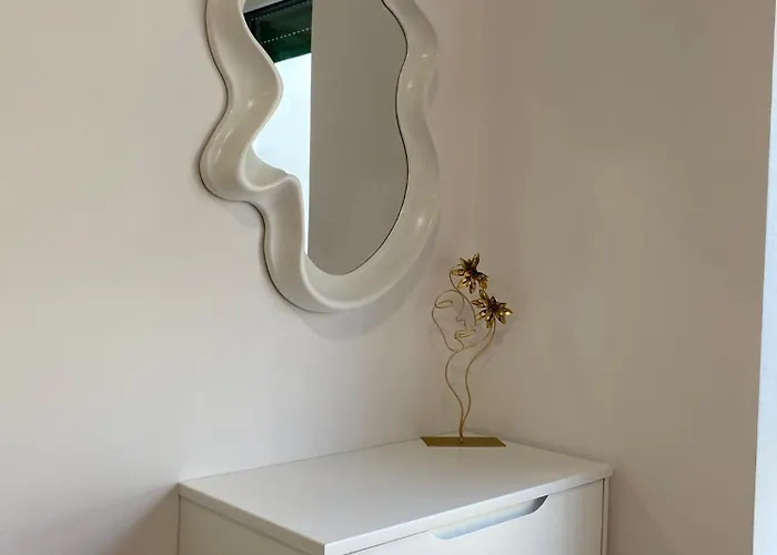 Kaimi Gemstone - 24h Check In *